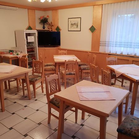 Restaurant Gaestehaus Seiger Sankt Lorenzen bei Knittelfeld Ngoại thất bức ảnh