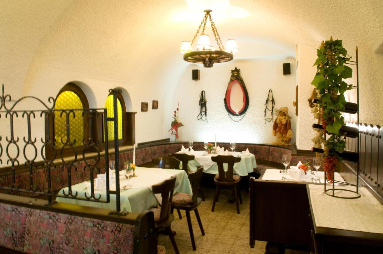 Restaurant Gaestehaus Seiger Sankt Lorenzen bei Knittelfeld Ngoại thất bức ảnh