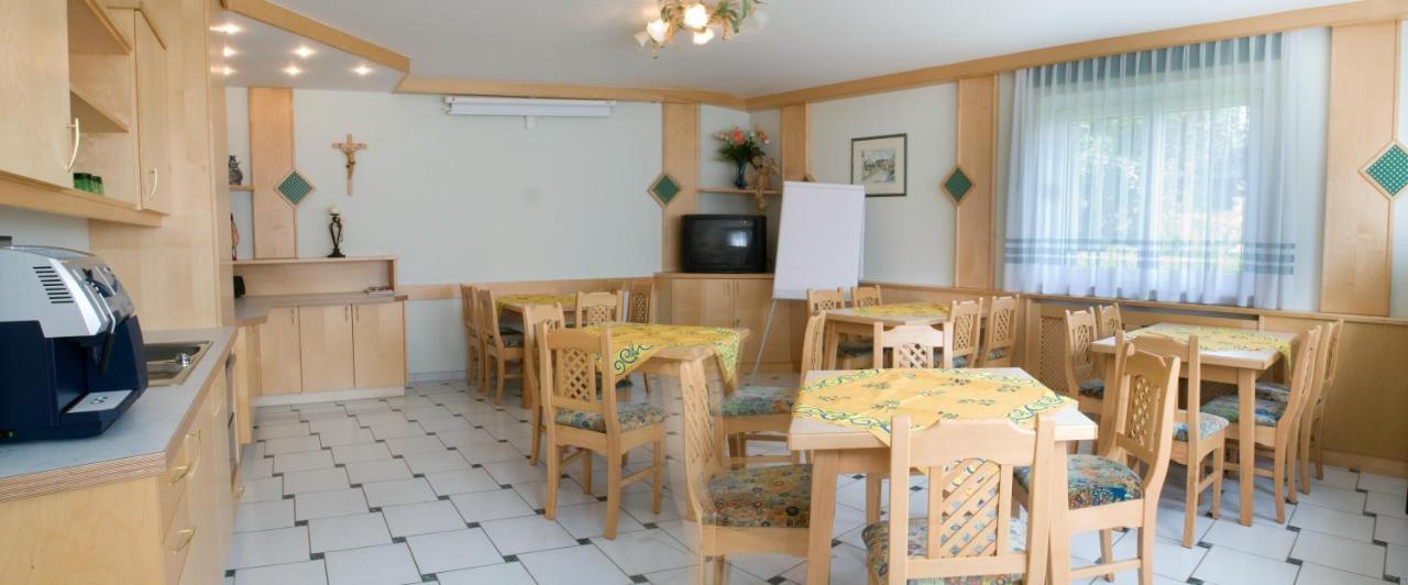 Restaurant Gaestehaus Seiger Sankt Lorenzen bei Knittelfeld Ngoại thất bức ảnh