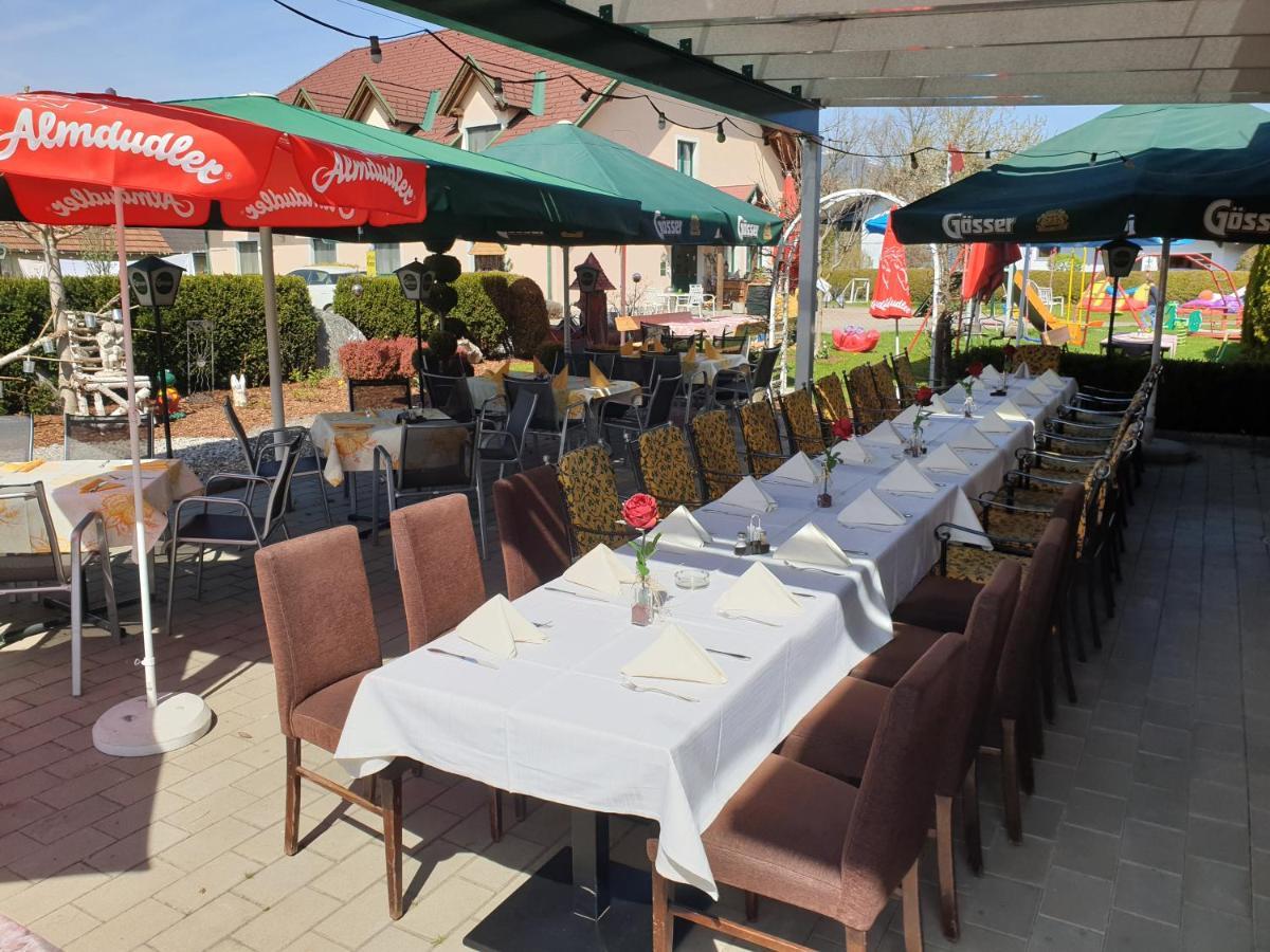 Restaurant Gaestehaus Seiger Sankt Lorenzen bei Knittelfeld Ngoại thất bức ảnh