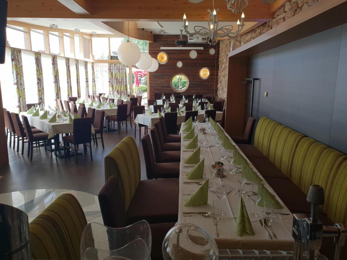 Restaurant Gaestehaus Seiger Sankt Lorenzen bei Knittelfeld Ngoại thất bức ảnh